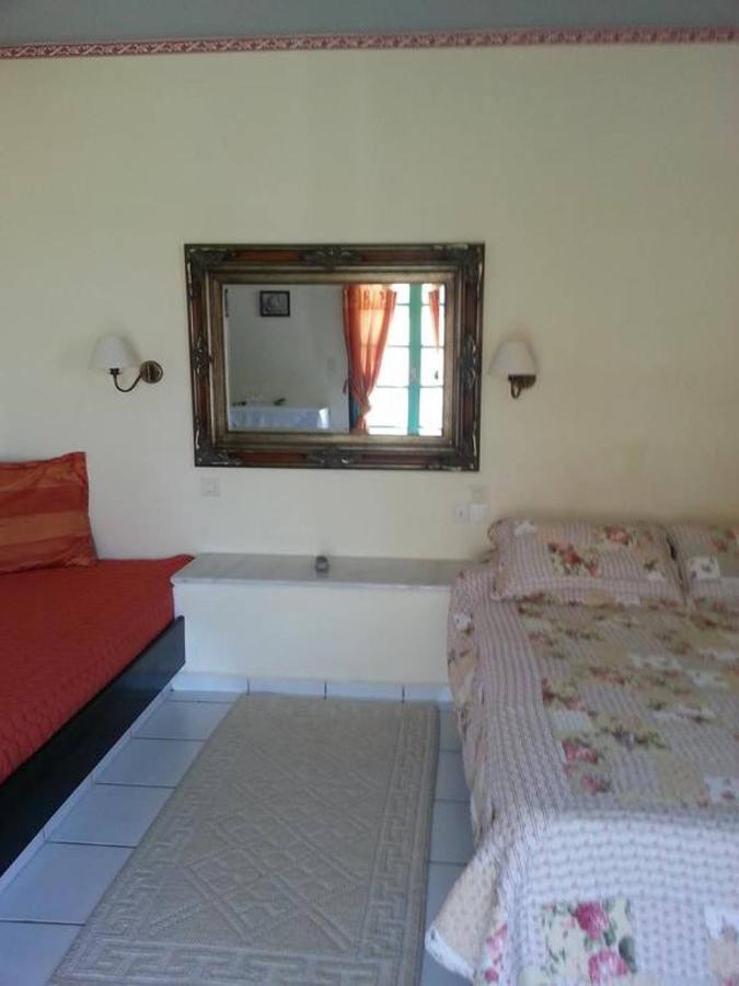 Very Spacious And Well Equipped Room Near The Sea Hersonissos  Bagian luar foto