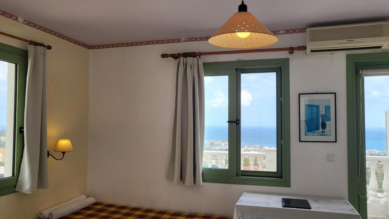 Very Spacious And Well Equipped Room Near The Sea Hersonissos  Bagian luar foto